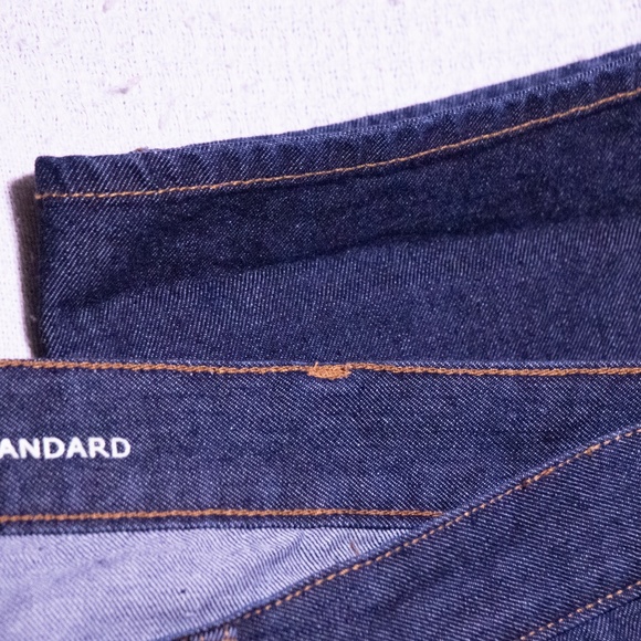 Old Navy Dark Rinse Jeans - Picture 4 of 4